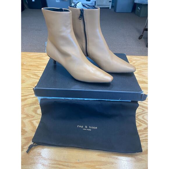 rag & bone Shoes - Rag & Bone New York Ankle Boots $595 8.5 Beige Leather Square Toe Bootie S23